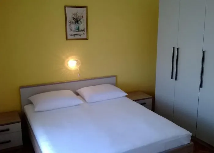 Πανσιόν Marija 3*