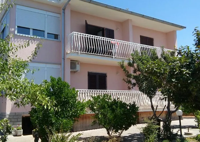 Πανσιόν Marija 3*